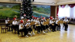 ?Jingle bells? в исполнении оркестра