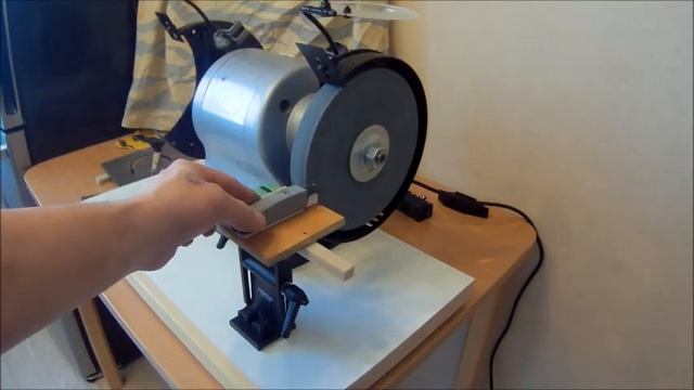 Приспособление для правки шлифовальных кругов алмазным карандашом. смотреть онлайн