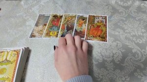 КАКАЯ МЫСЛЬ О ТЕБЕ НЕ ДАЕТ ЕМУ ПОКОЯ? Таро гадание