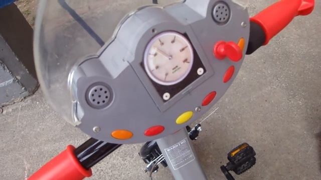 Велосипед Chicco с родительской ручкой смотреть онлайн