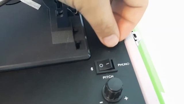 Crosley Voyager Turntable Unboxing