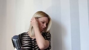 Укладка крутящейся фен щеткой Беби Лис - styling hair brush BabyLiss