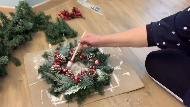 Веночек из Фикс прайс + лошадка под ёлку из пенопластовой плиты