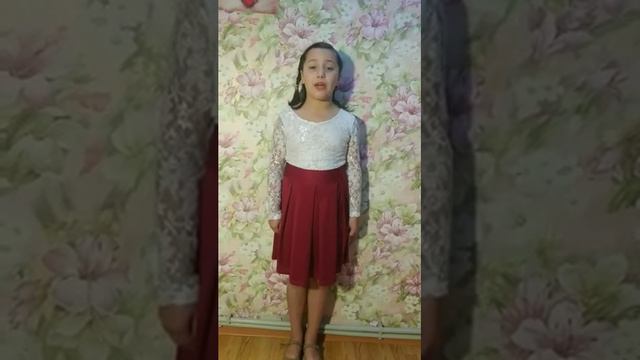 В театре. Агния Барто. читает Венера Анцух