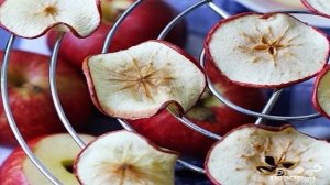 Яблочные чипсы в микроволновке