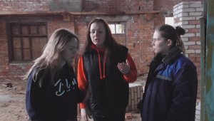 Самый спонтанный фильм "Сашенька". Гуляли и с камерой и решили снять короткометражку