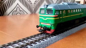 Piko br 120 (M62) в максималке с декодером LokSoud 58412 свет, звук, езда.