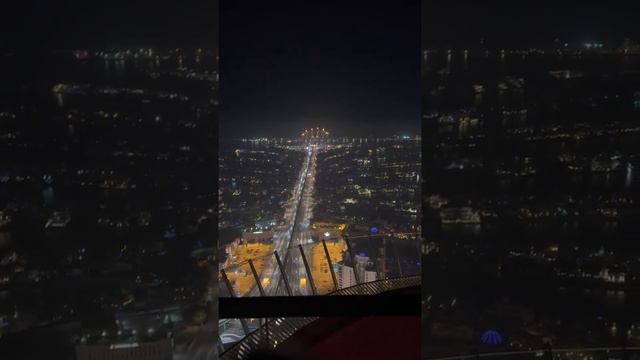 Incredible night view of Palm Jumeirah Dubai UAE смотреть онлайн