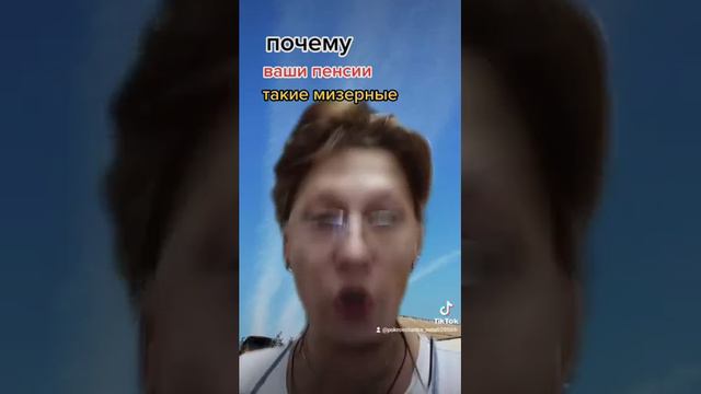 почему тигру в зоопарке не докладывают мяса?