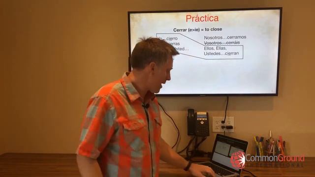 Present Tense Stem Changing Verbs in Spanish for Healthcare Context смотреть онлайн