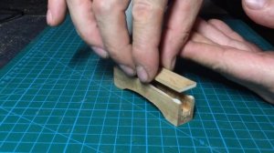Станок для плетения цепочек.