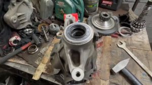 Как можно было такое не заметить?!? Как меняют сальники на 5er G30 и удивляются, что гул не проходи