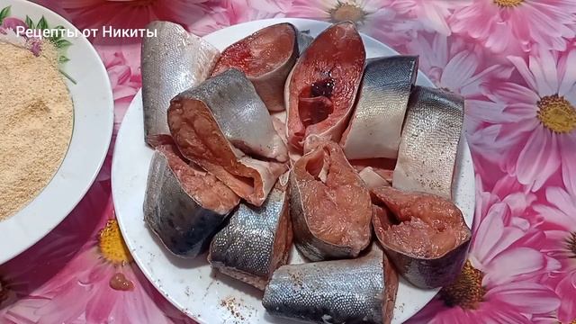 Рыба в сухарях на сковороде