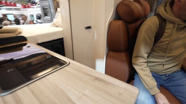 HYMER ERIBA CAR 600 VW CRAFTER CAMPERVAN CMT 2024 STUTTGART