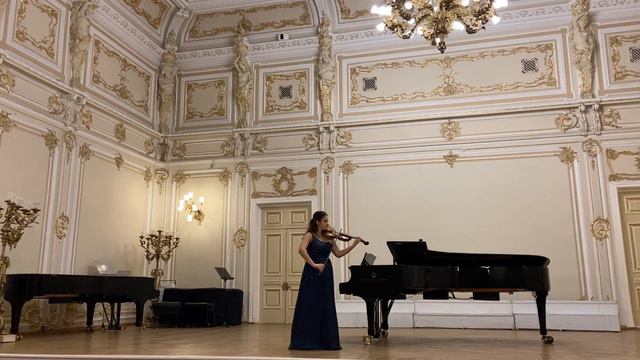 Johann Sebastian Bach - Sonata No. 3 in C Major for violin solo, BWV 1005, Adagio, Fugue смотреть онлайн