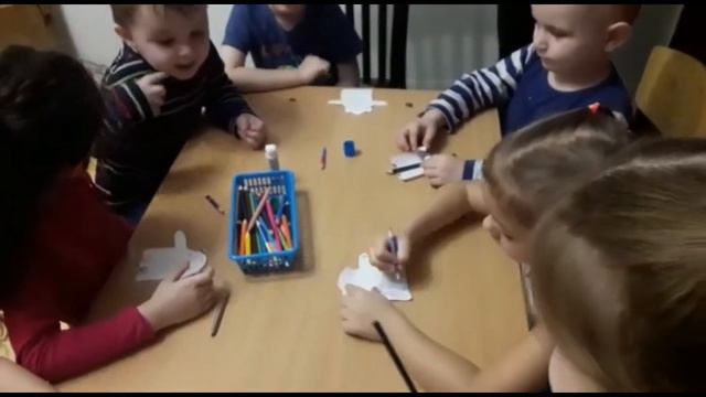 Позитивия 07 02 2019 Поделка из бумаги 'собачка' воспитатель Наира Папян смотреть онлайн