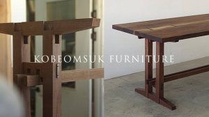 Kobeomsuk furniture-Walnut live edge trestle table