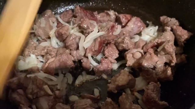 Плов из вермишели. Очень вкусная вермишель.#мясо#вермишель#вкусно#приготовление#рецепт#