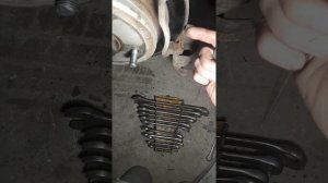 KIA RIO греется заднее колесо