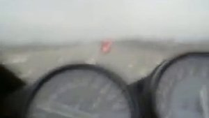 Yamaha YZF1000 Thunderace vs RF 900