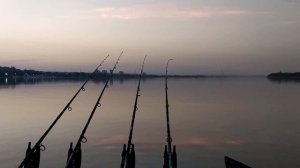 Ночная рыбалка с лодки  Сигнализаторы на лодке ПВХ