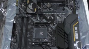 Установка процессора AMD Ryzen 5 3600 OEM в мат. плату ASUS TUF B450-PRO GAMING за пару минут