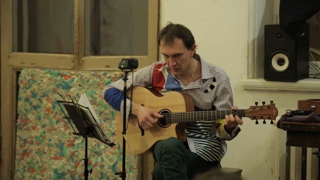 34. «Никодим (попытка спеть песню Влада Жигалова)» Квартирник Ильи Небослова в Доме Среднем смотреть онлайн