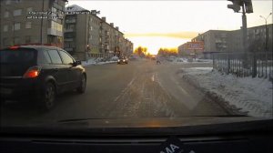 Челябинский метеорит - Chelyabinsk meteorite