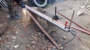 Скорость резки металла  толщиной 2.5 мм плазморезом