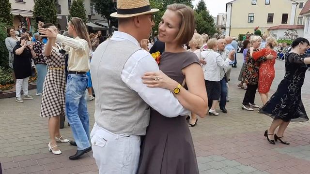 ОТТЕПЕЛЬ! Танцуем Под Мелодии Из Кинофильмов!