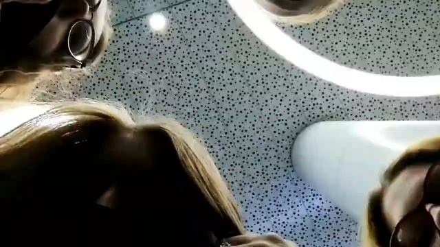 Съездили в город покататься на новой линии метро Минска смотреть онлайн