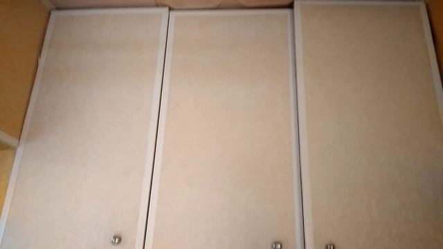 СТАРЫЕ ДВЕРИ ОБКЛЕИЛА И ПОКРАСИЛА! ЗА КОПЕЙКИ! смотреть онлайн