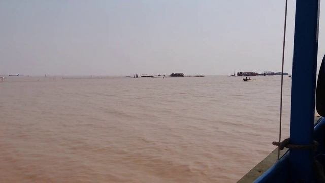 Жуткое место: плавучая деревня в Камбодже/Floating Village In Cambodia(HD, 4K).