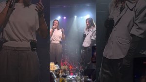 Маша Шейх и Ева Власова - Под дождем (28.02.23)