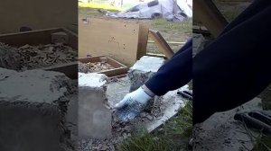 разбиваем плиту  из опилкобетона