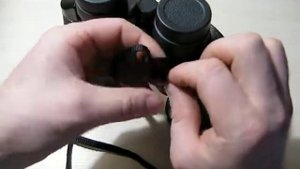 Как правильно привязать ремешок к биноклю, фотоаппарату