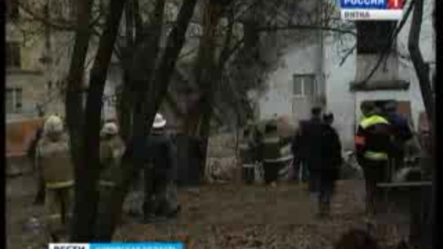 Обрушение стены(www.gtrk-vyatka.ru)