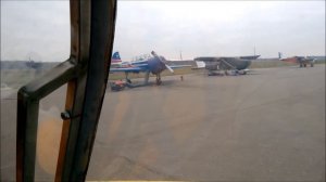 Калужани развлекаются на двухместном автожире