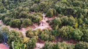 Flying above Stavros (Macedonia/Greece) /\ Drone footage