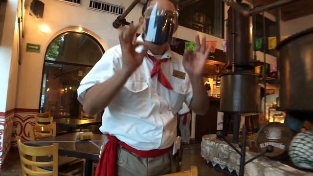 Мексиканское гостеприимство и двойная Маргарита смотреть онлайн