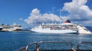 Путешествие на пароходе из Керкиры (Корфу) в Саранду. Круизные лайнеры в порту Керкиры