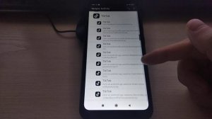 Как изменить название приложений на Android?