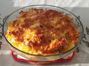 Вкусная закуска на праздничный стол Картофель с курочкой под ШУБКОЙ