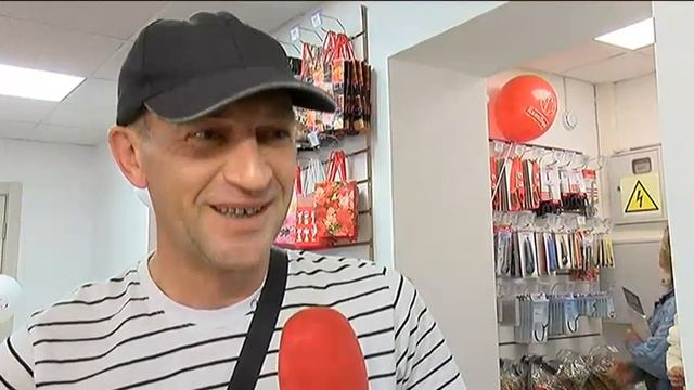 В Уссурийске открылся настоящий "Канцпарк"! смотреть онлайн