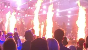 Little Mix's ICONIC Returning Performance On The X Factor UK FINAL 2017! | X Factor Global