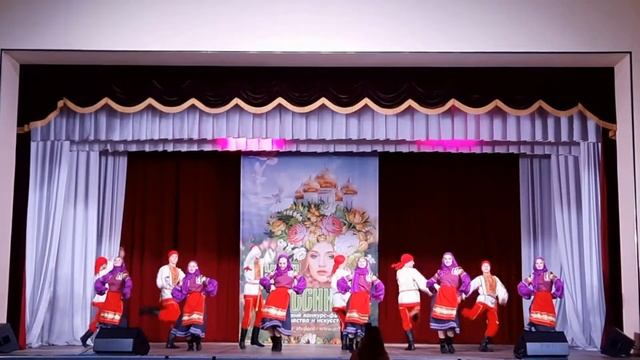 Образцовый коллектив "Детский хореографический ансамбль "Ровесник"