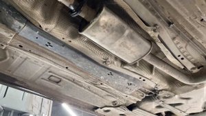 Ford Mondeo - дребезг в банке, убрали резонатор и вывели на трубе