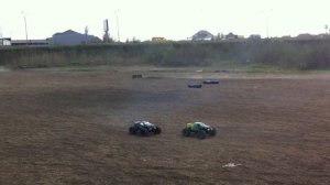 RC монстры и трагги 1:8