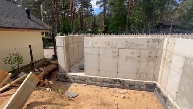 Строительство переливного бассейна в Лемболово