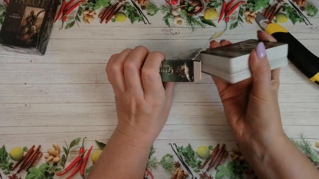 Таро Современного Заклинателя  и Таро Зеленой Ведьмы с Алиэкспресс